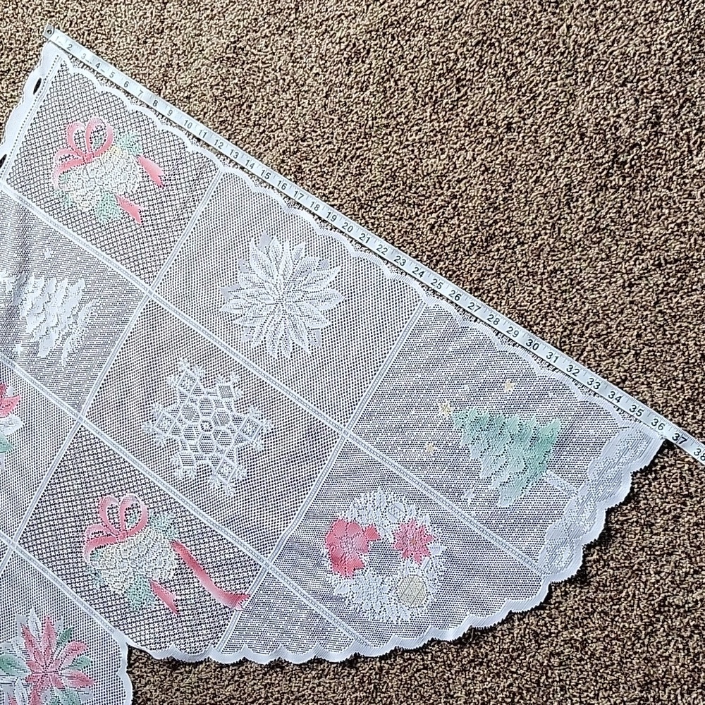CHRISTMAS CURTAINS - Picture 10 of 12